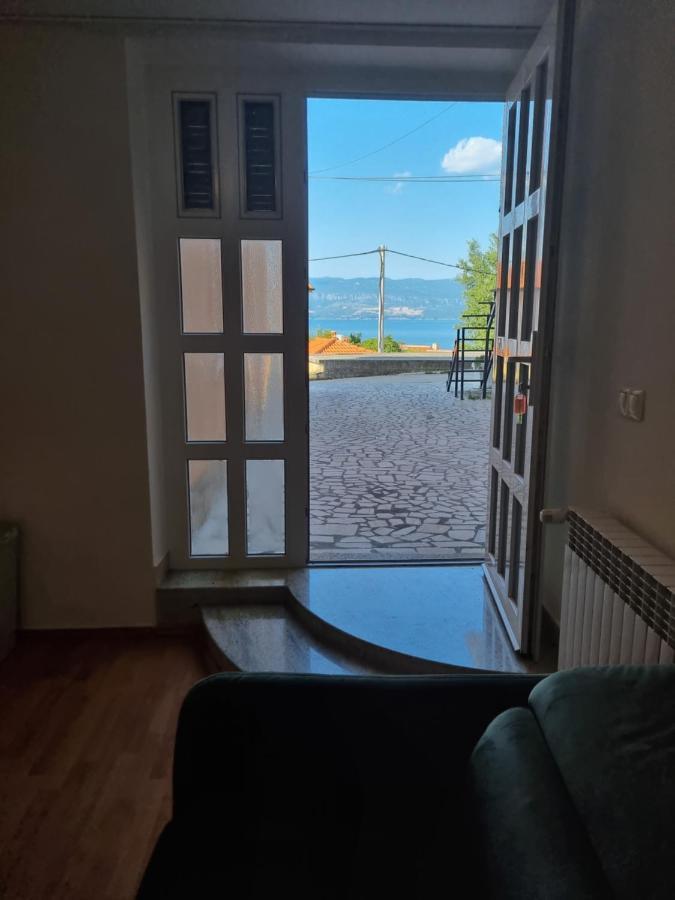 Apartmán Moro Vrbnik 2 Exteriér fotografie